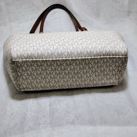 Michael Kors Jet Set Large Signature Logo Shoulder Bag - Picture 6 of 14